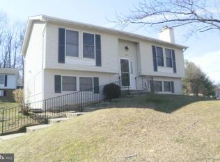 2717 Timbercrest Dr, District Heights, MD 20747
