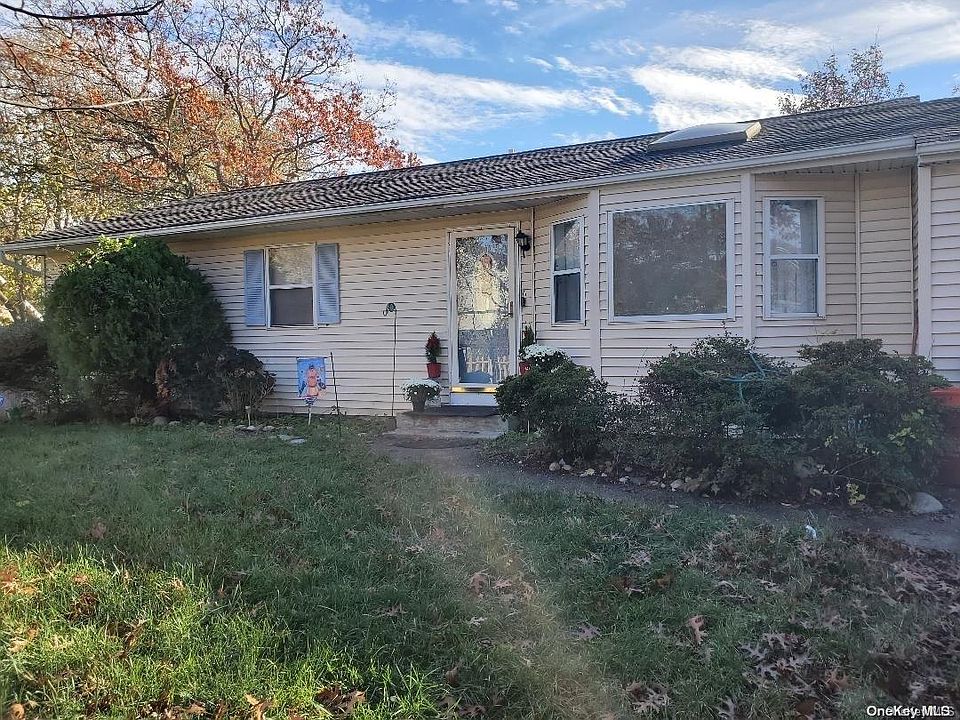 1st image of 6 Brushwood Drive