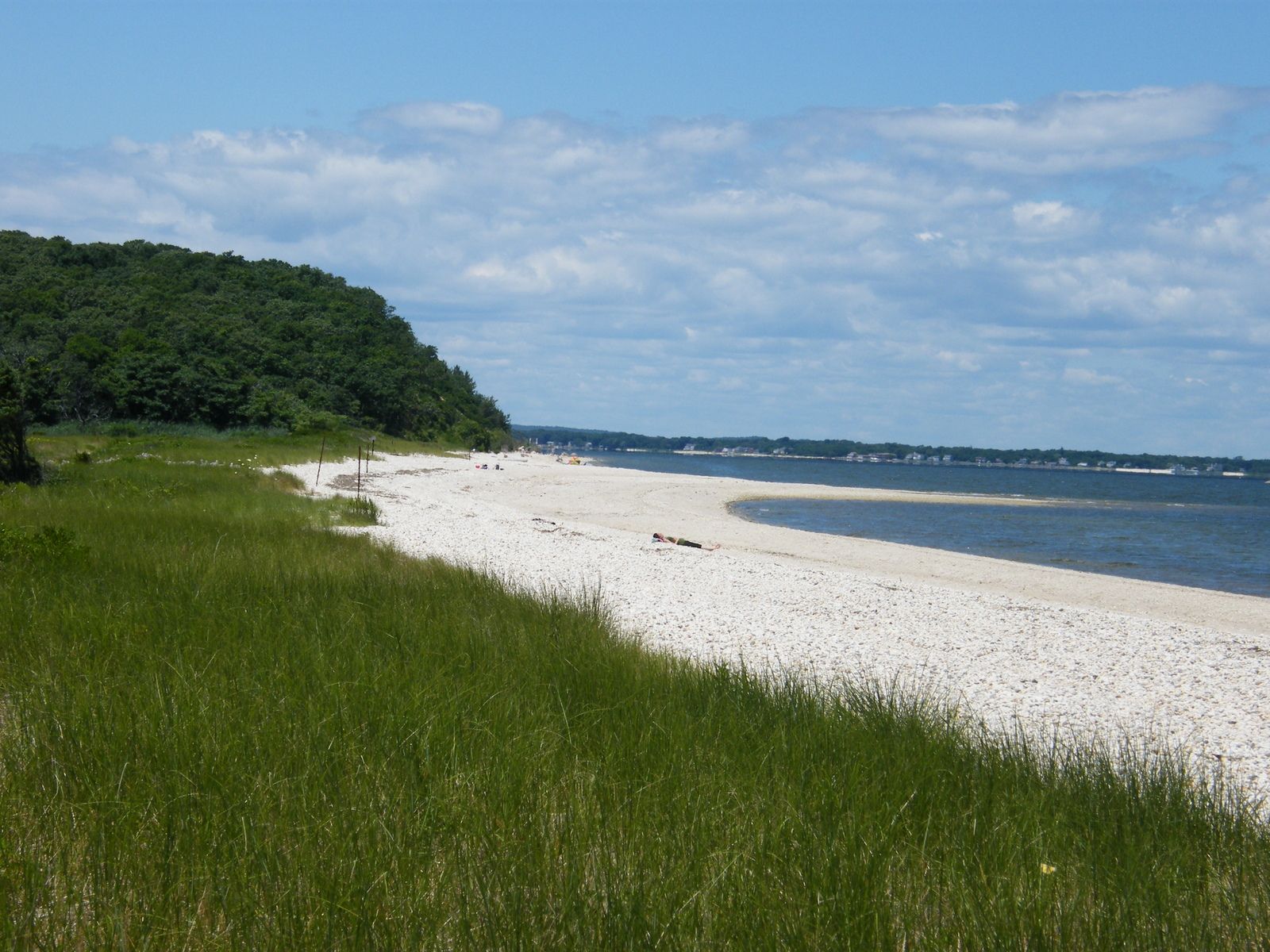 18 East Landing Rd., Hampton Bays, NY 11946 Out East