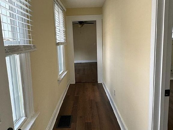 5th image of 123 William St