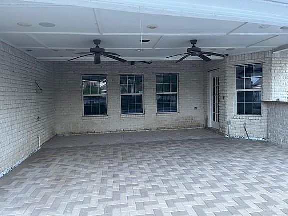4th image of 3101 Santa Olivia St