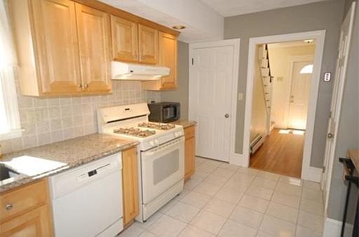 3rd image of 55 Brightwood Ave