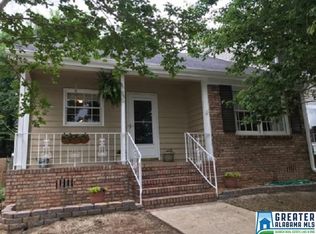 612 Cahaba Manor Ln, Pelham, AL 35124