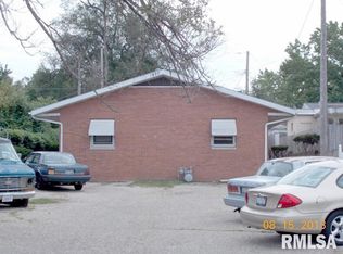 1420 Morton St, Pekin, IL 61554