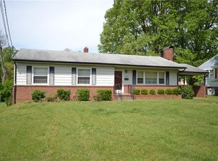 1040 Cliff Rd, Asheboro, NC 27203