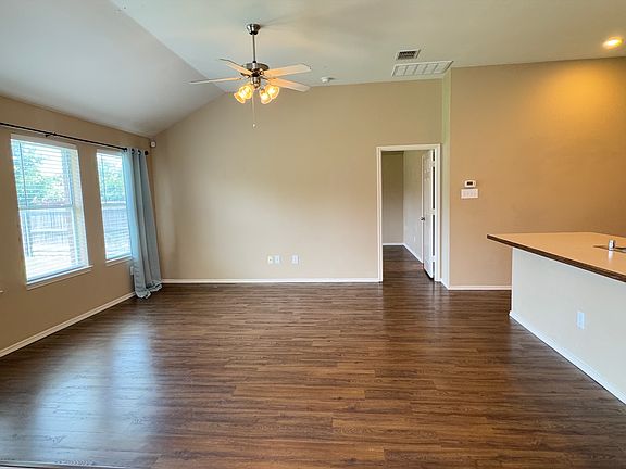 3rd image of 12516 Coral Dr
