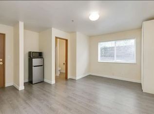 Husky Court Apartments, Seattle, WA 98105