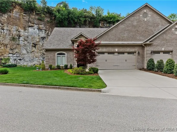 8040 Lakeside Quarry Drive, Jeffersonville, IN 47130