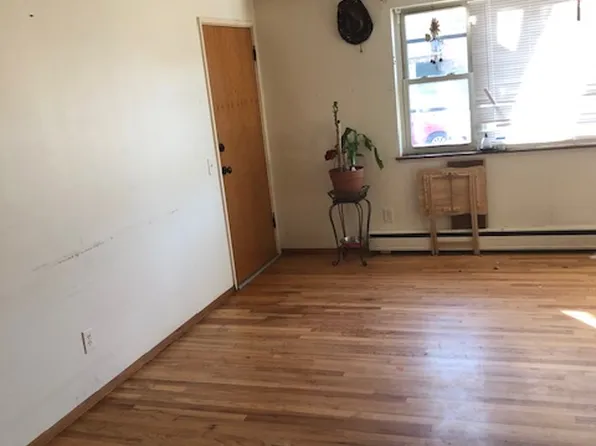 1134 Catalpa Cir APT A, Madison, WI 53713