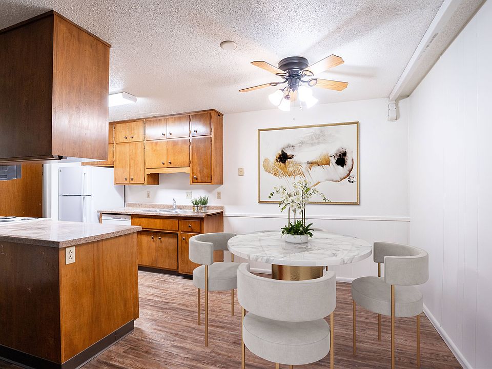 Fargo, ND Park Terrace Apartments | 21C | Dining