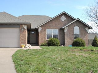 617 W Bailey St, Nixa, MO 65714
