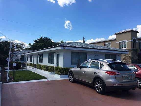 2nd image of 4205 Bougainvilla Dr #2