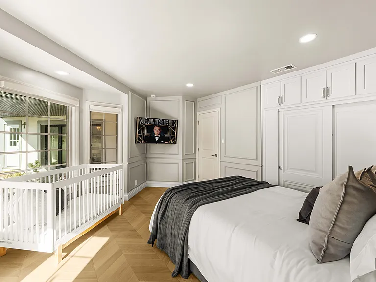8001 Alverstone Ave — Photo 29