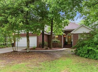 66 Saint Andrews, Hattiesburg, MS 39401