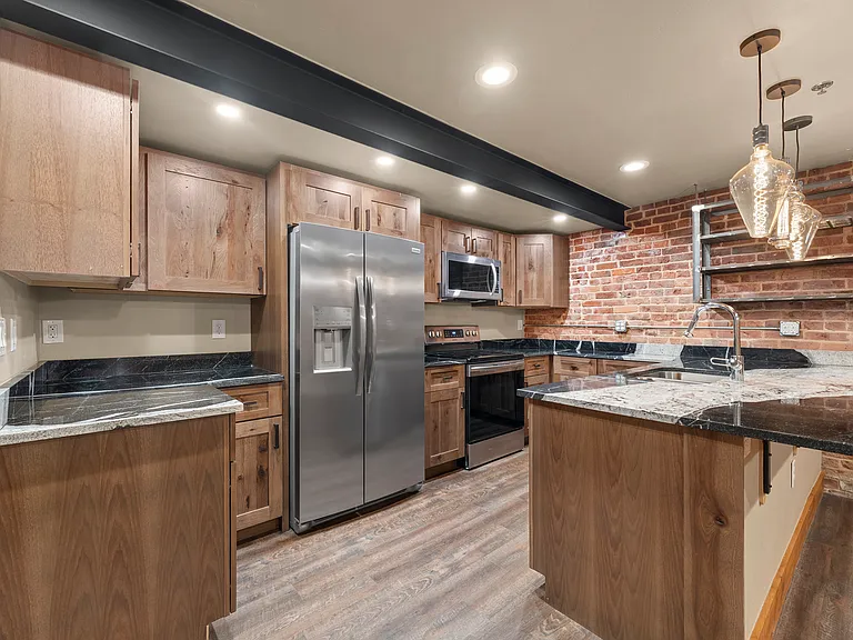 1128 N Grant St #20 — Photo 4