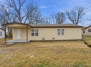 212 S Ash St, Catoosa, OK 74015