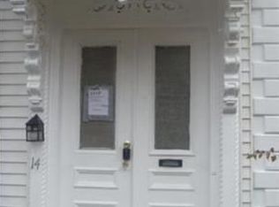 14 Beech St, Lowell, MA 01850