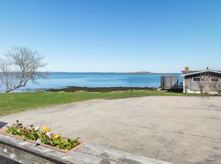 4 Linnell Dr, Bailey Island, ME 04003