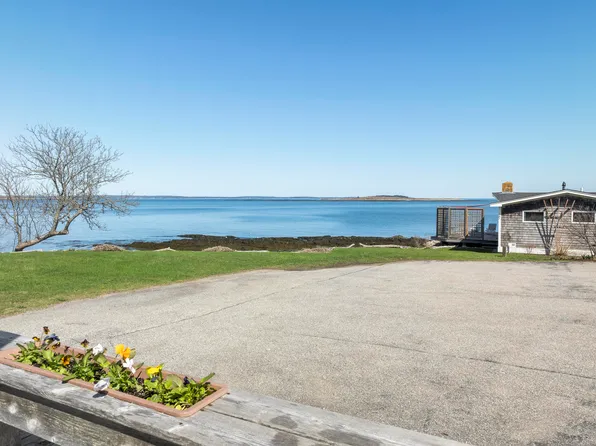 4 Linnell Drive, Harpswell, ME 04003