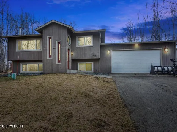22335 Whispering Birch Dr, Chugiak, AK 99567