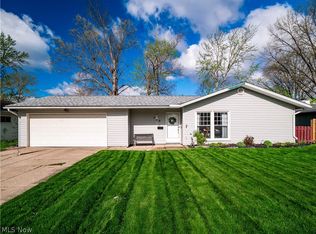 760 Trotter Ln, Berea, OH 44017