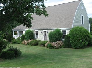 19 Windy Ridge Ln, Springvale, ME 04083