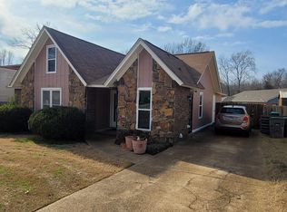 5303 Sunray Dr, Memphis, TN 38118