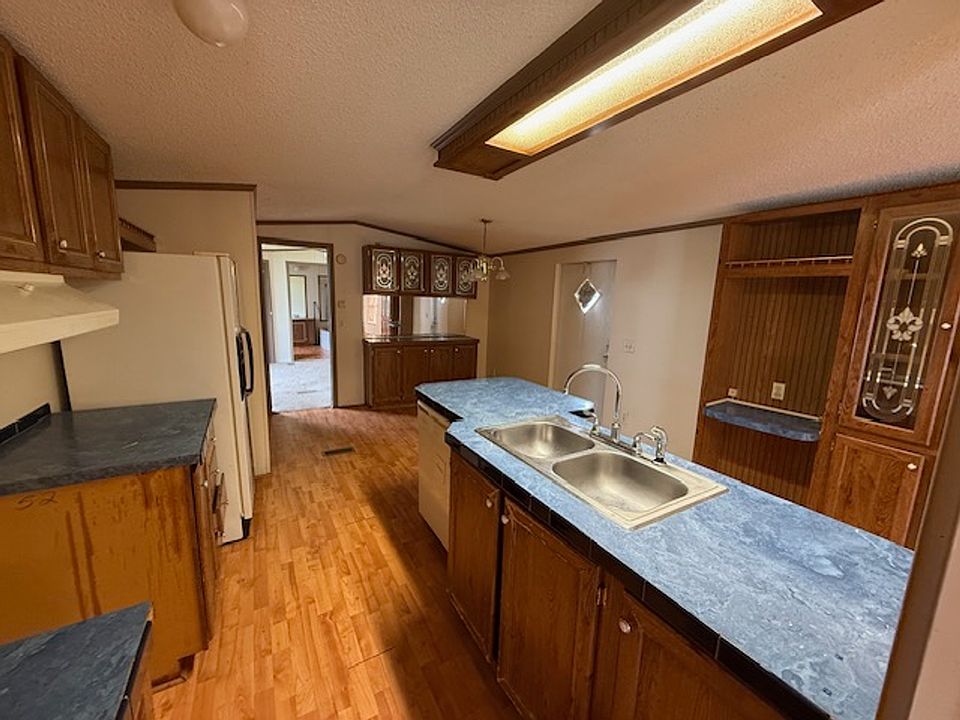 1st image of 4500 1st Ave Lot 37