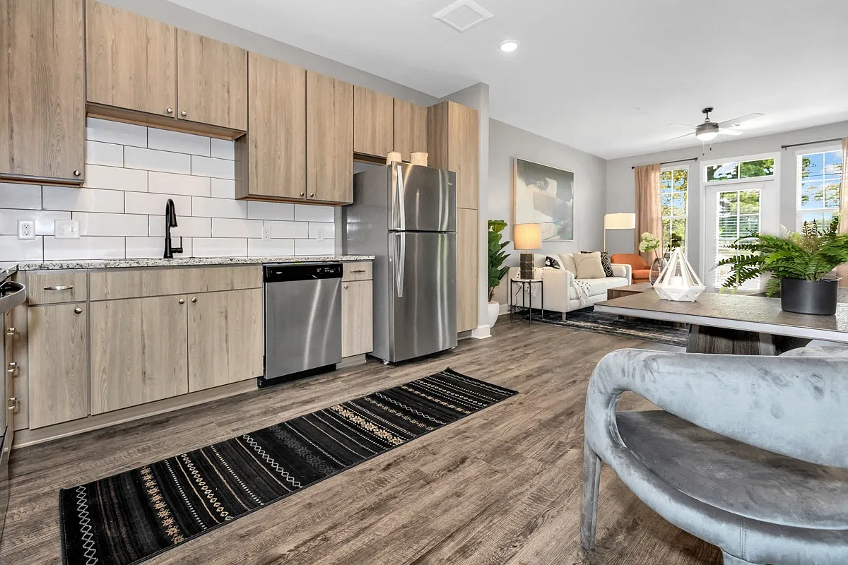 Argento at Oakland Springs Apartments — Photo 4