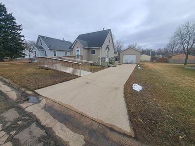 1403 11th Ave NW, Austin, MN, 55912