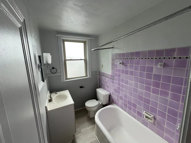119 Central Square — Photo 11