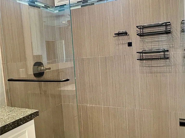 17 Lucente Ln — Photo 23