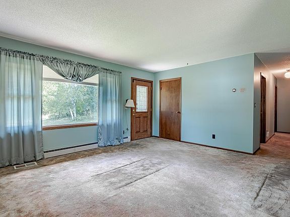 5th image of 23148 Nightingale St NW