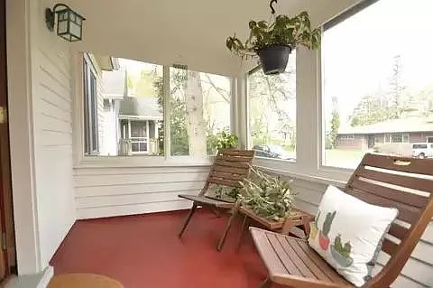 4233 Beverly Rd — Photo 14