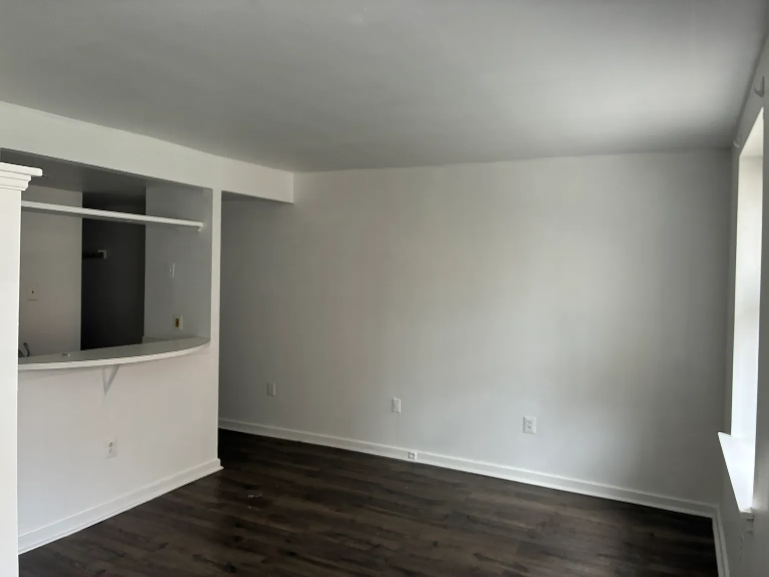 Studio, 400 sqft, $1,295 — Photo 2