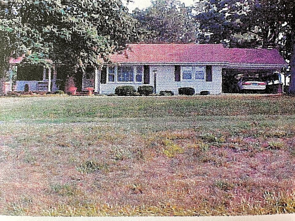 2nd image of 230 Malone Rd