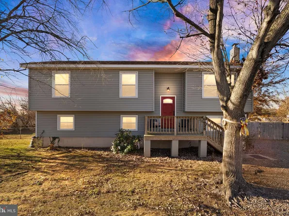 6628 Belfrys Ct W, Bealeton, VA 22712