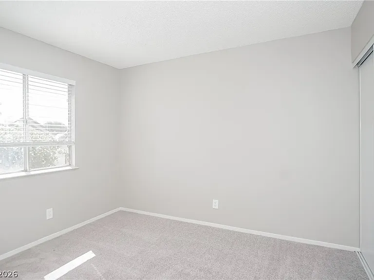 378 Tierra St — Photo 12
