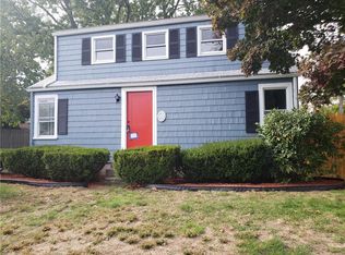 105 Pheasant Ave, Warwick, RI 02886