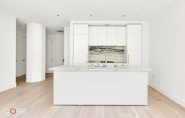 Rented by CORE | media 20