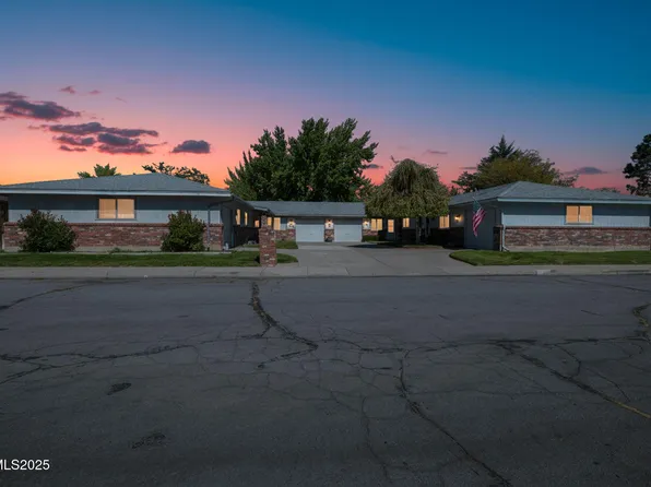 704 Sean Dr, Carson City, NV 89701