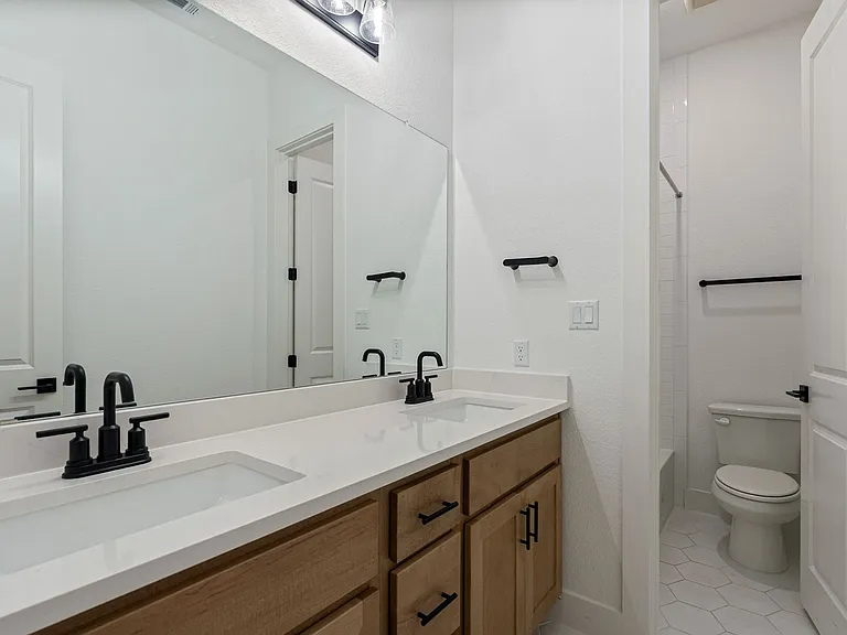121 Running Bird Rd — Photo 20