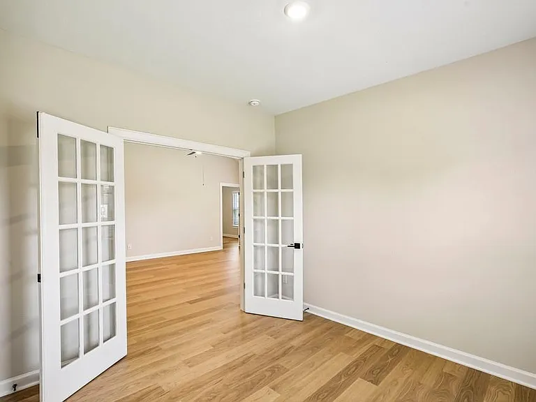 3085 Sorrento Hill Dr — Photo 9