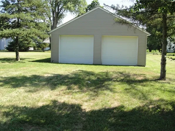 124 Garden St, Creston, OH 44217