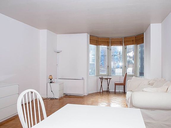 2nd image of 145 E 48th St APT 20E
