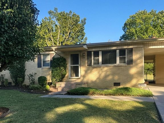 4th image of 213 Tech St
