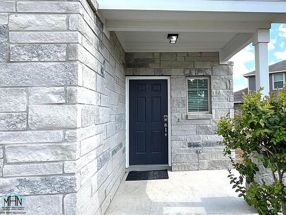 3rd image of 7810 Abbey Pl