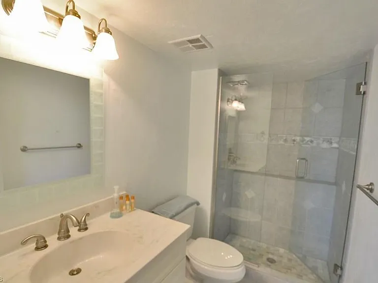 307 Goodlette Rd S #B-506 — Photo 13