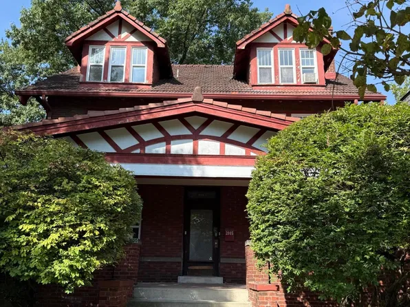 2005 Summit St, Columbus, OH 43201