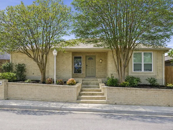 5838 Winterhaven Dr, Windcrest, TX 78239